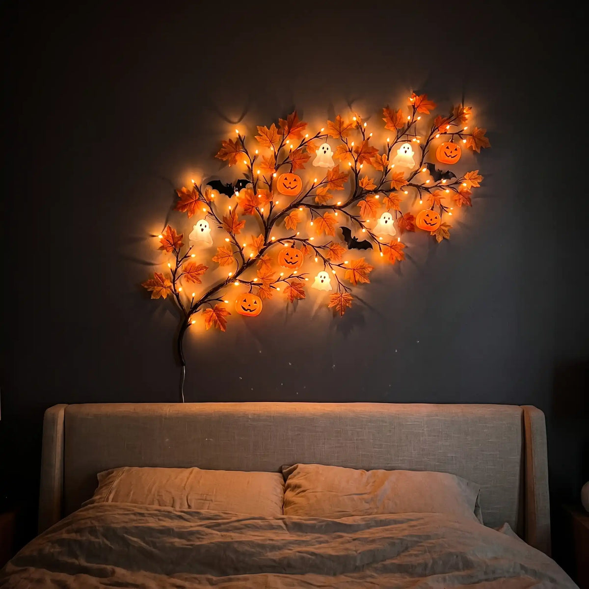 Halowly™ Spooky Glow Branch